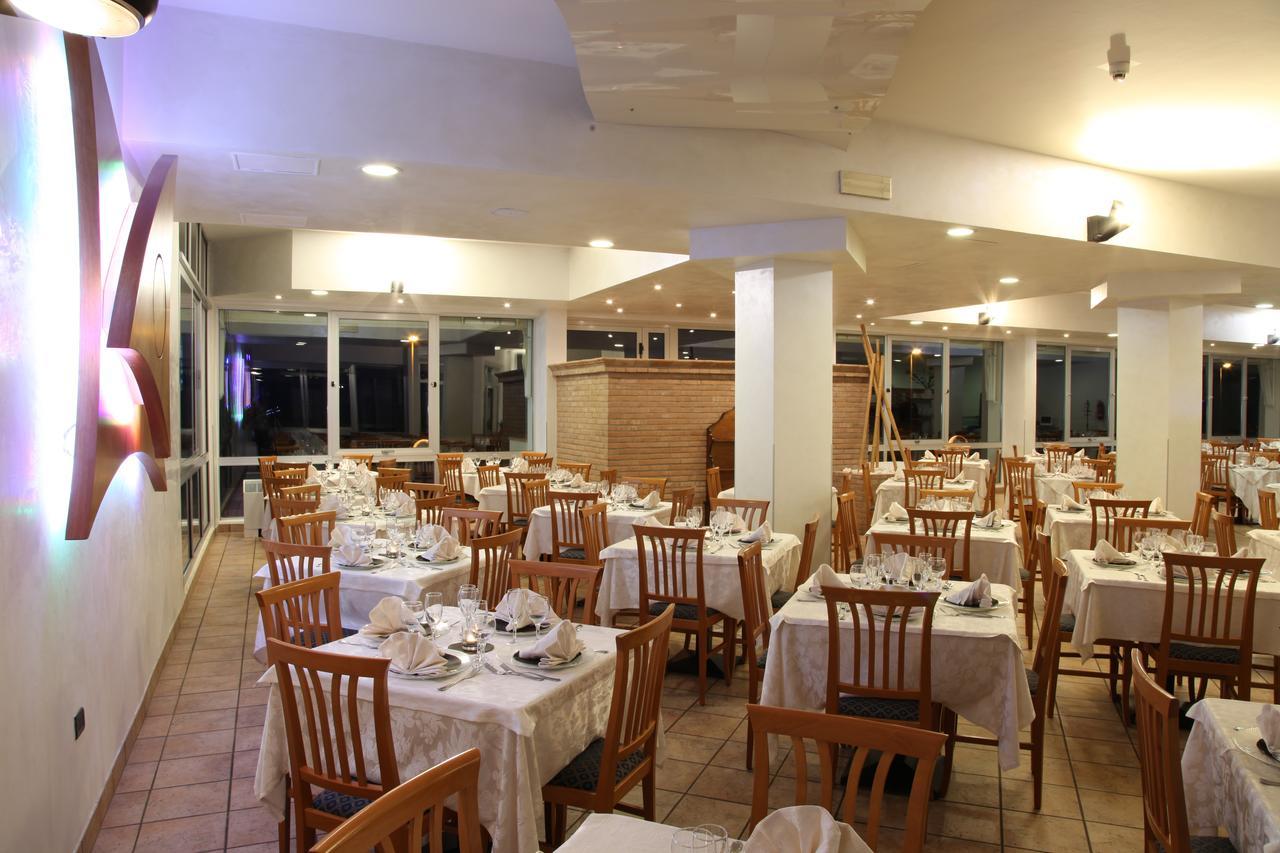 Hotel Plaza 리도 델리 에스텐시 외부 사진